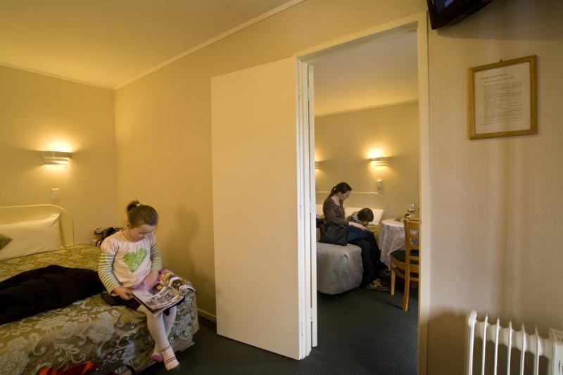 Tudor Court Motor Auckland