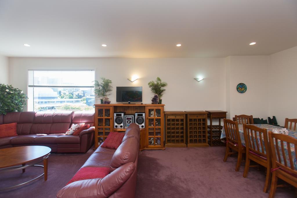 Elegant Pad