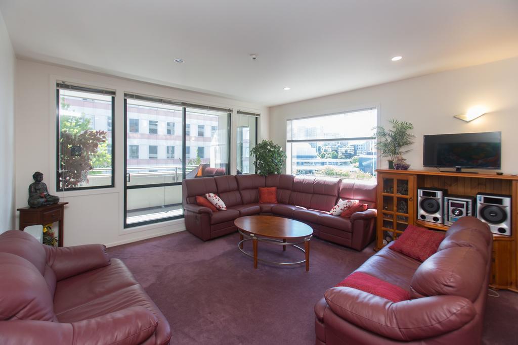 Apartment Elegant Pad
