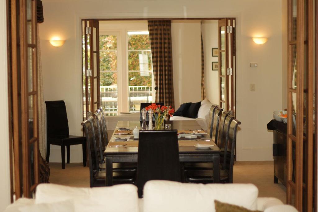 The Consulate Luxury 5*