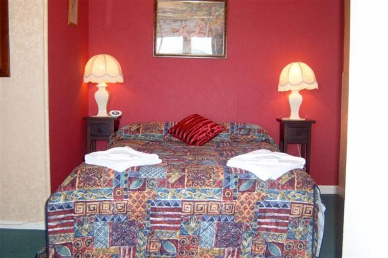 Bed & Breakfast Chevron Auckland