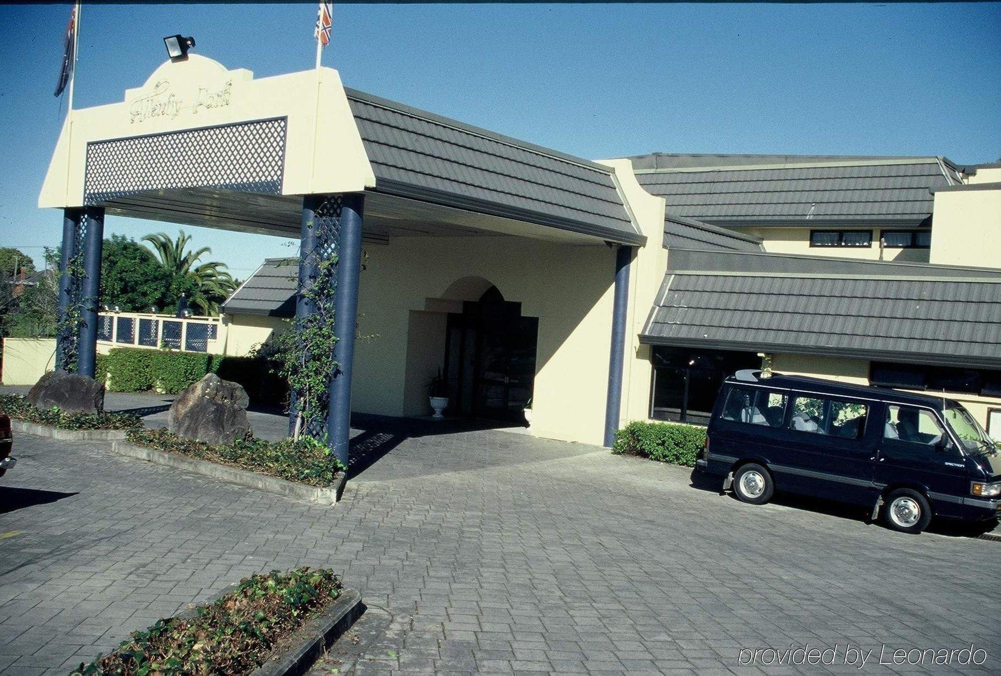 Hotel Manukau & Conference Centre