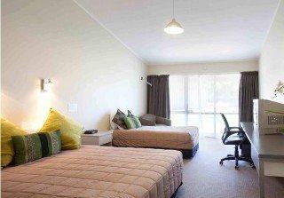Kiwi Airport Backpackers Auckland