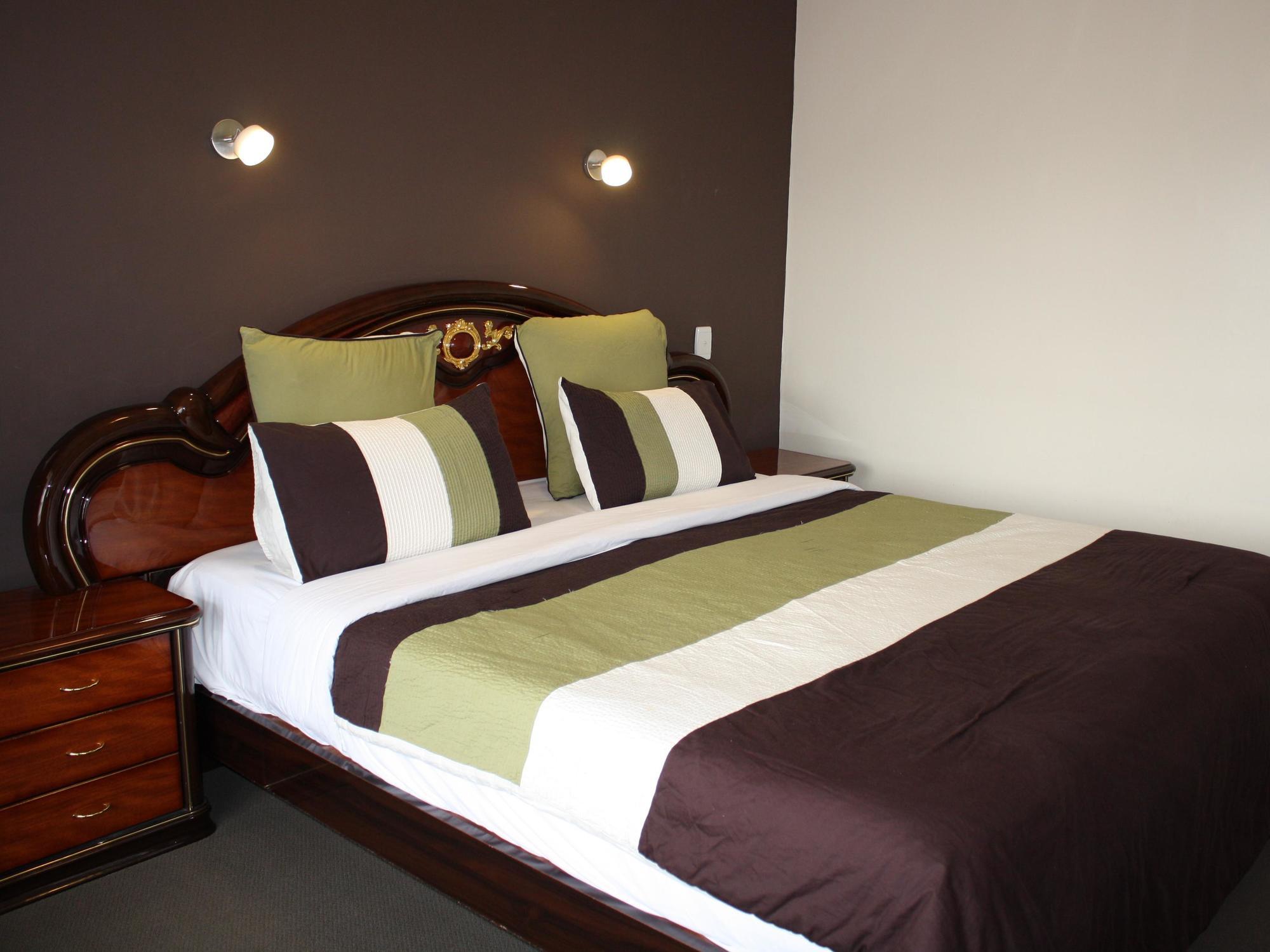 Sai - Greenlane Motel 3*