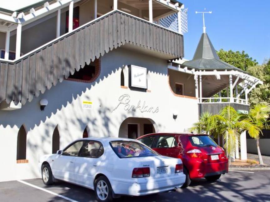 Parklane Motor 4*