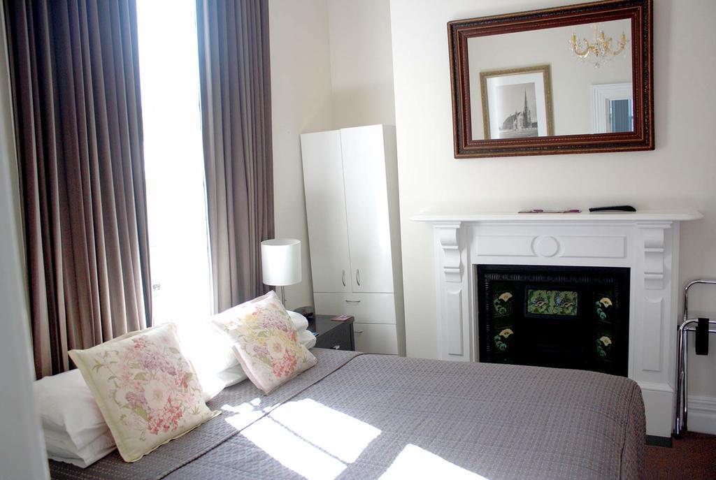 Ponsonby Manor