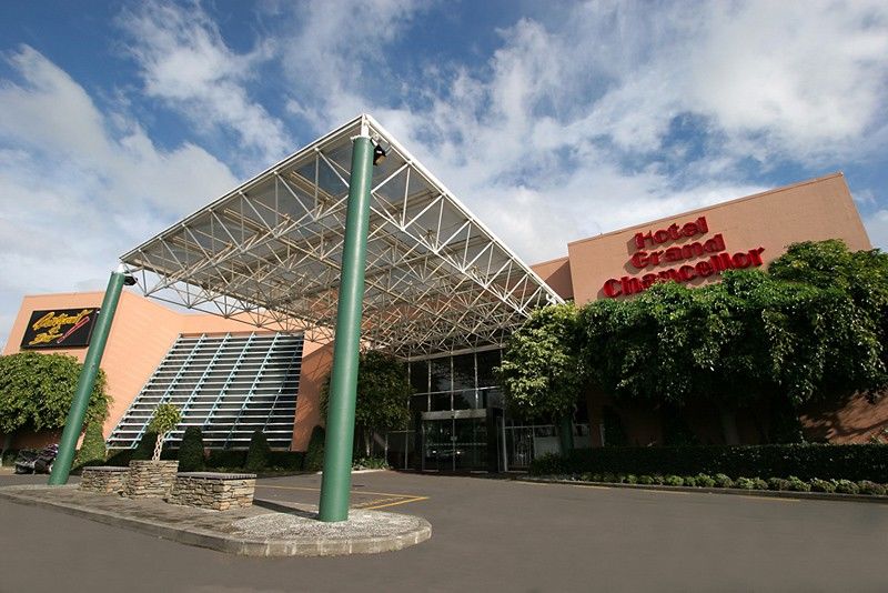 Naumi Airport 4*