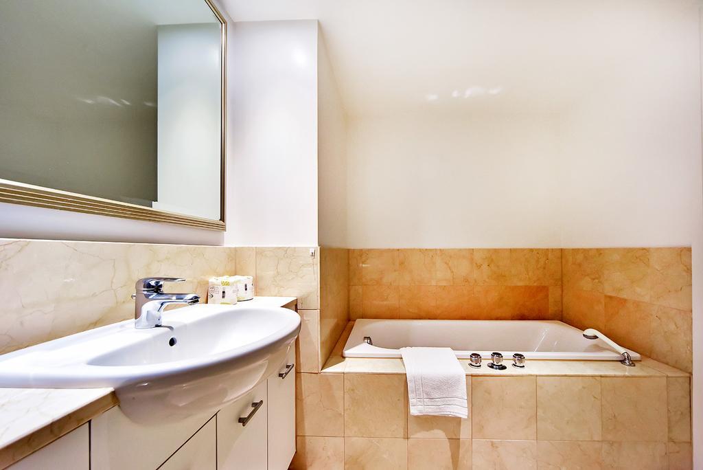 Metropolis Shortstay Apartment *