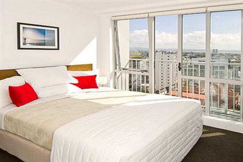 Aparthotel Barclay 4*