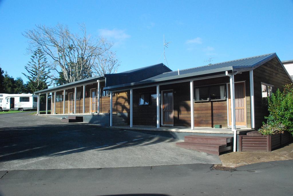 Avondale Motor Park 4*