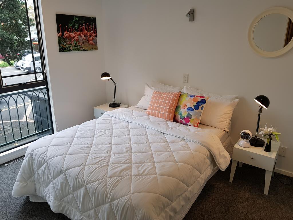 Peaceful Two Bedroom Apartamento