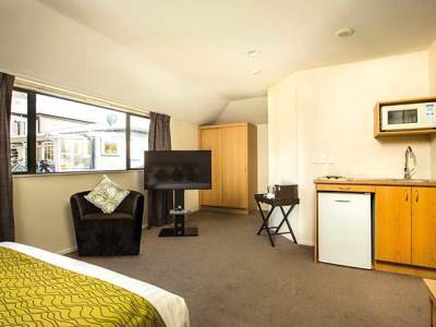 Edit Auckland Greenlane Hotel 4*