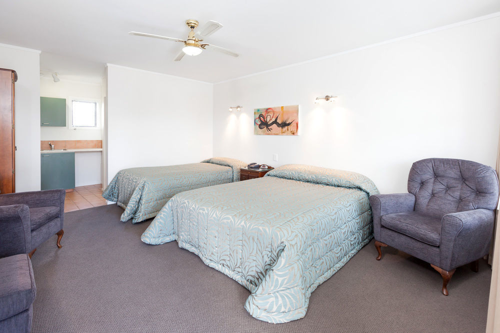 The Surrey Hotel 4*