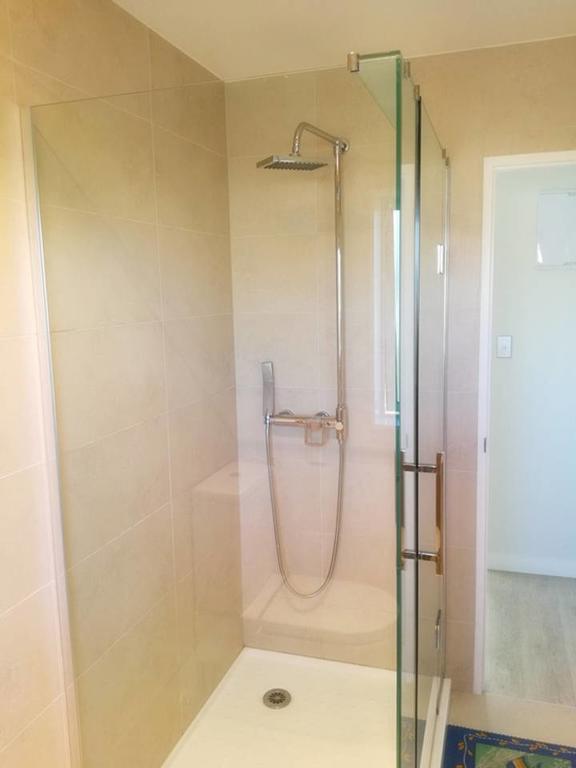 A Comfortable 5-bedrooms House Auckland