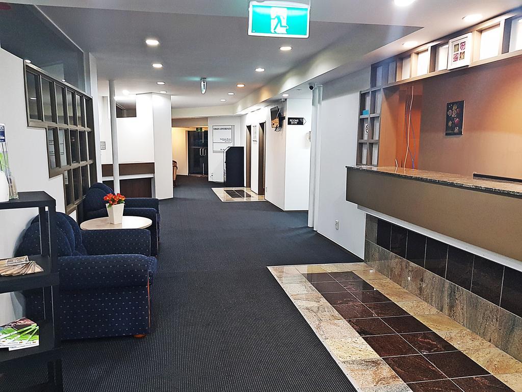 Hotel Vr Airport