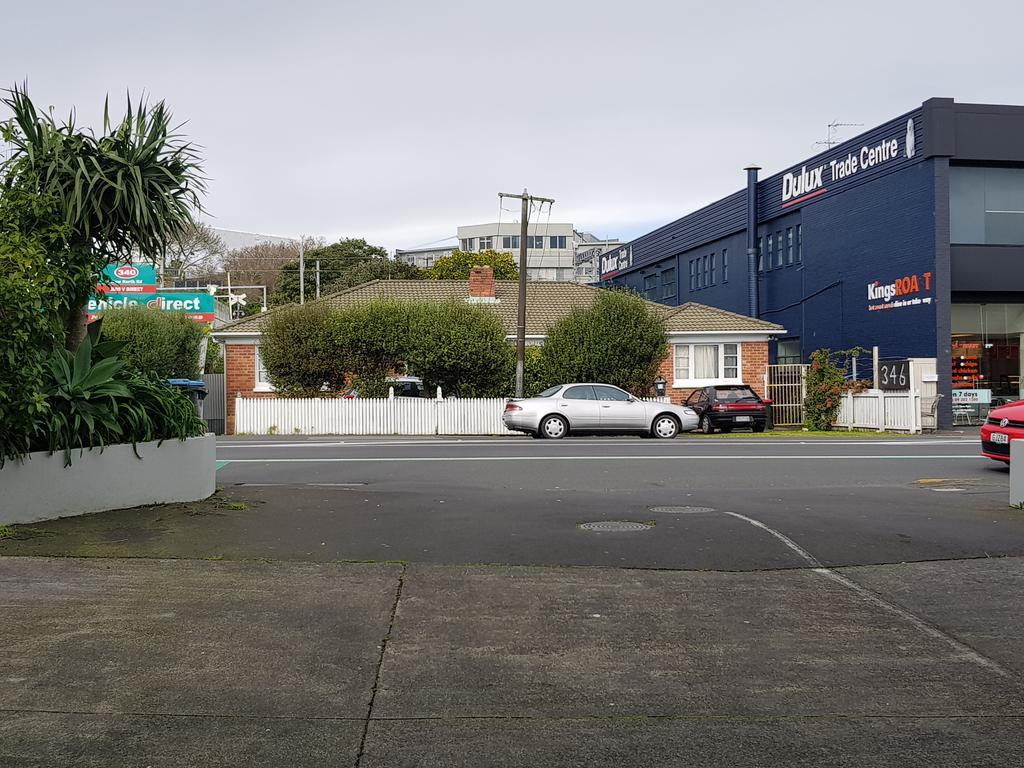 Budget In Kingsland