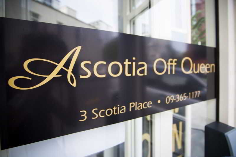 Ascotia Off Queen Hotel