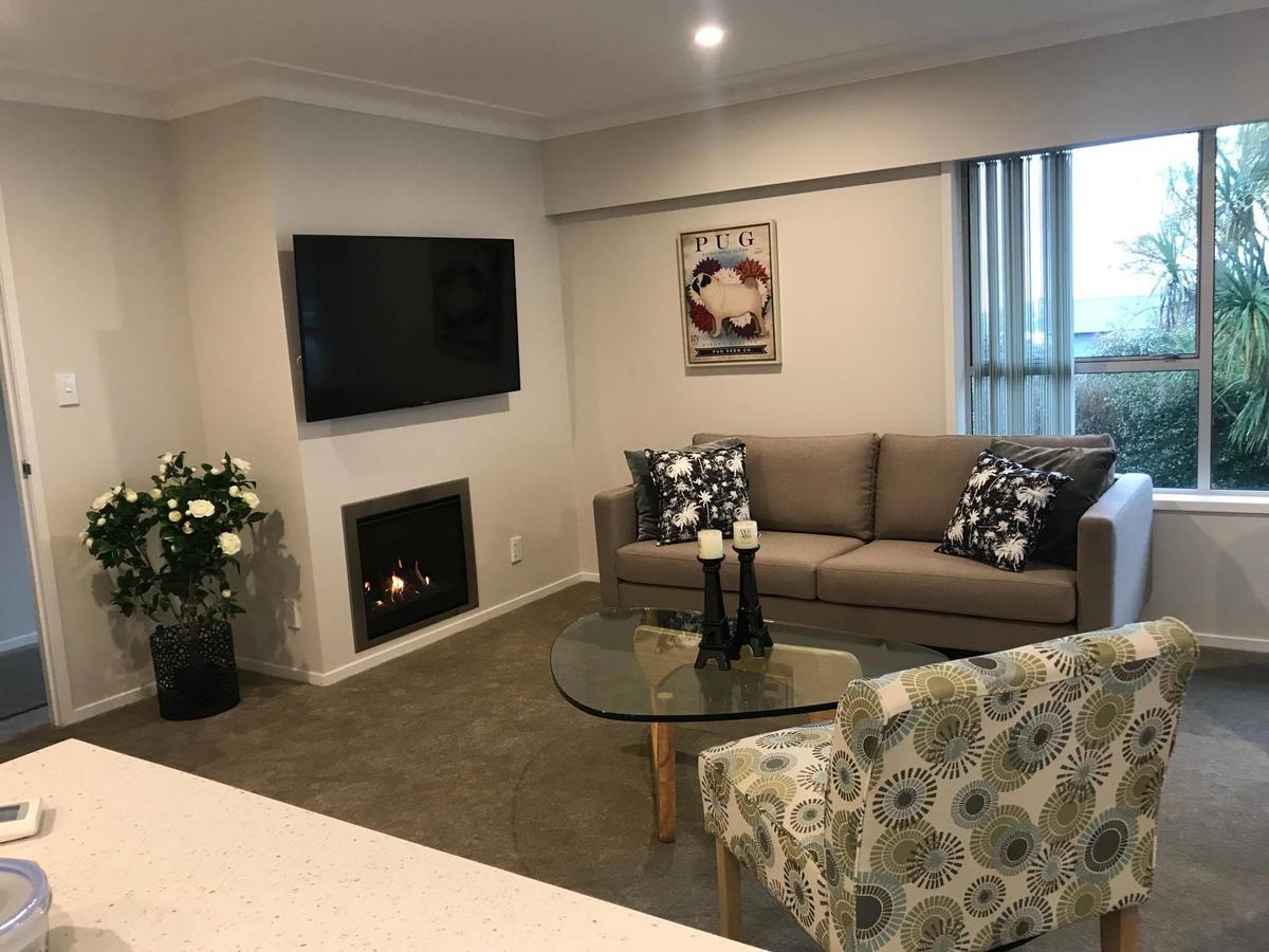 41 Haydn Ave Royal Oak Holiday