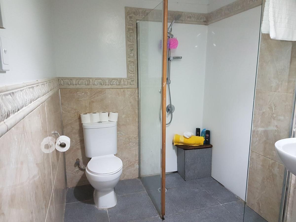 Forbes Grove Accommodation Hostel