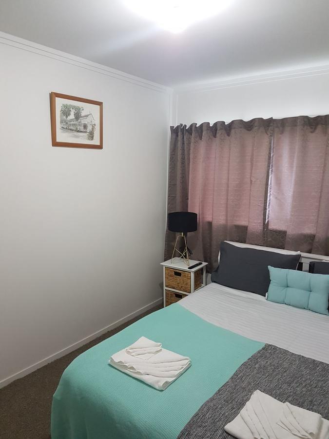 Hostel Forbes Grove Accommodation *