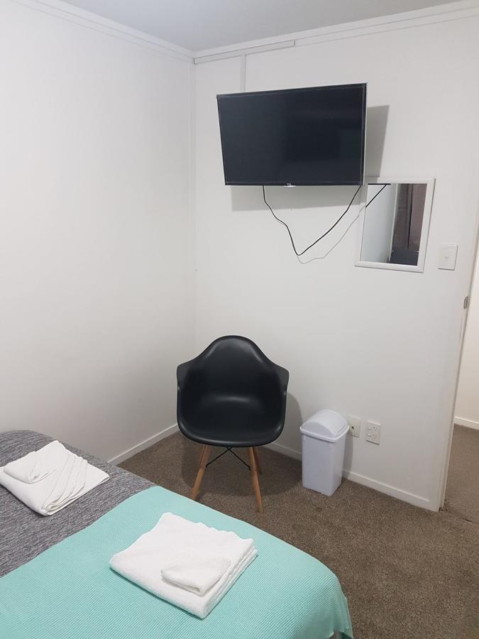 Forbes Grove Accommodation Hostel *