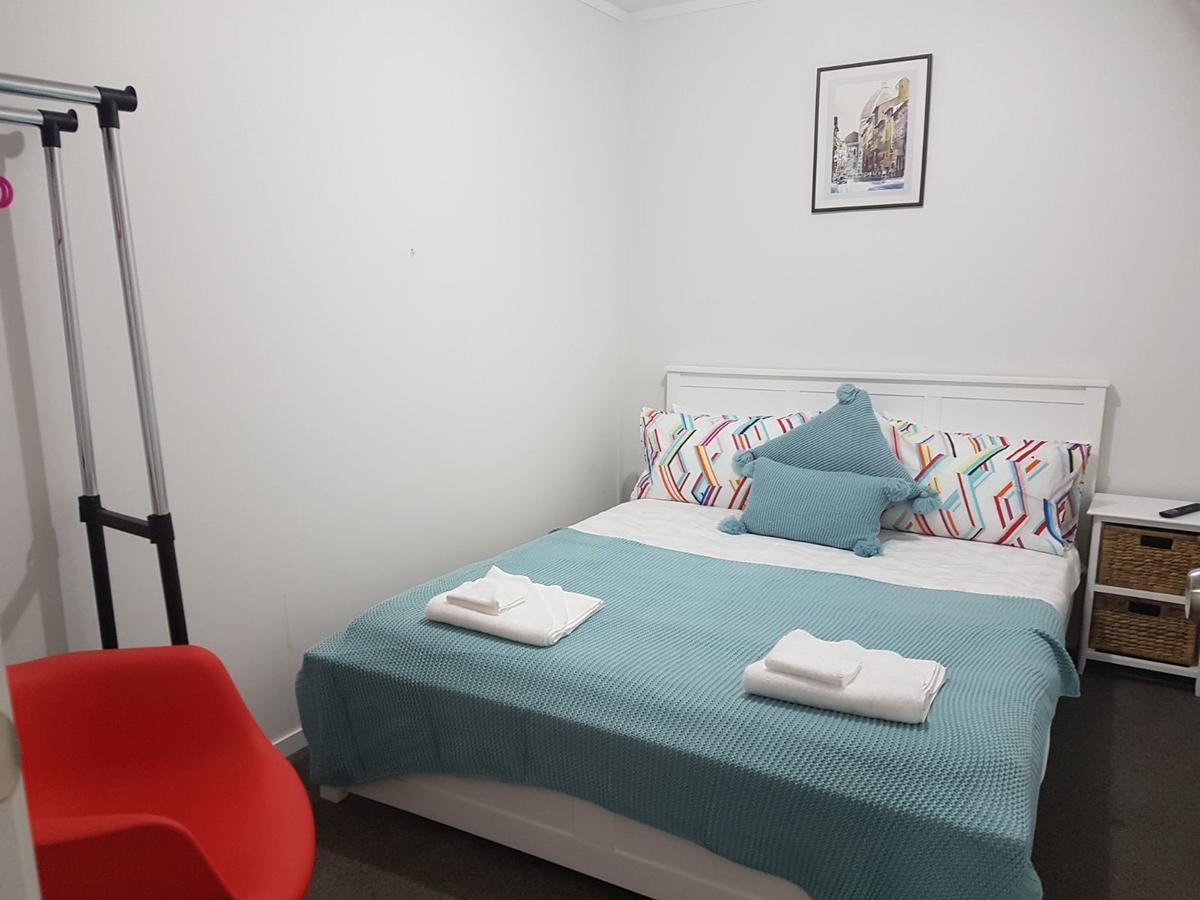 Forbes Grove Accommodation Hostel *
