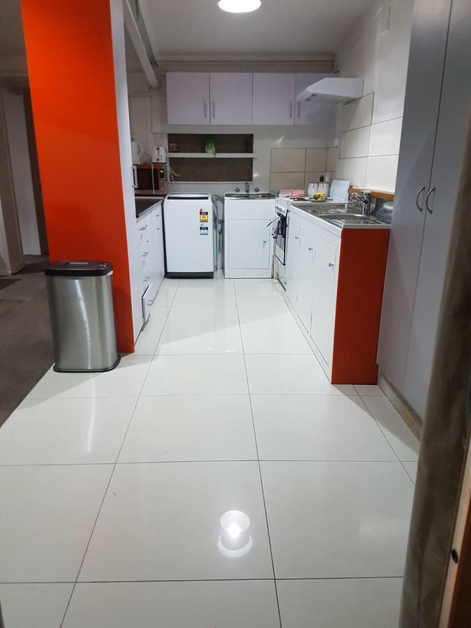 Hostel Forbes Grove Accommodation