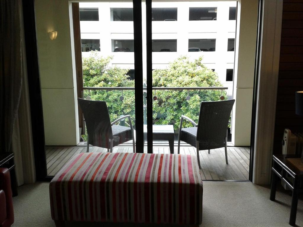 Latitude 37 Aparthotel