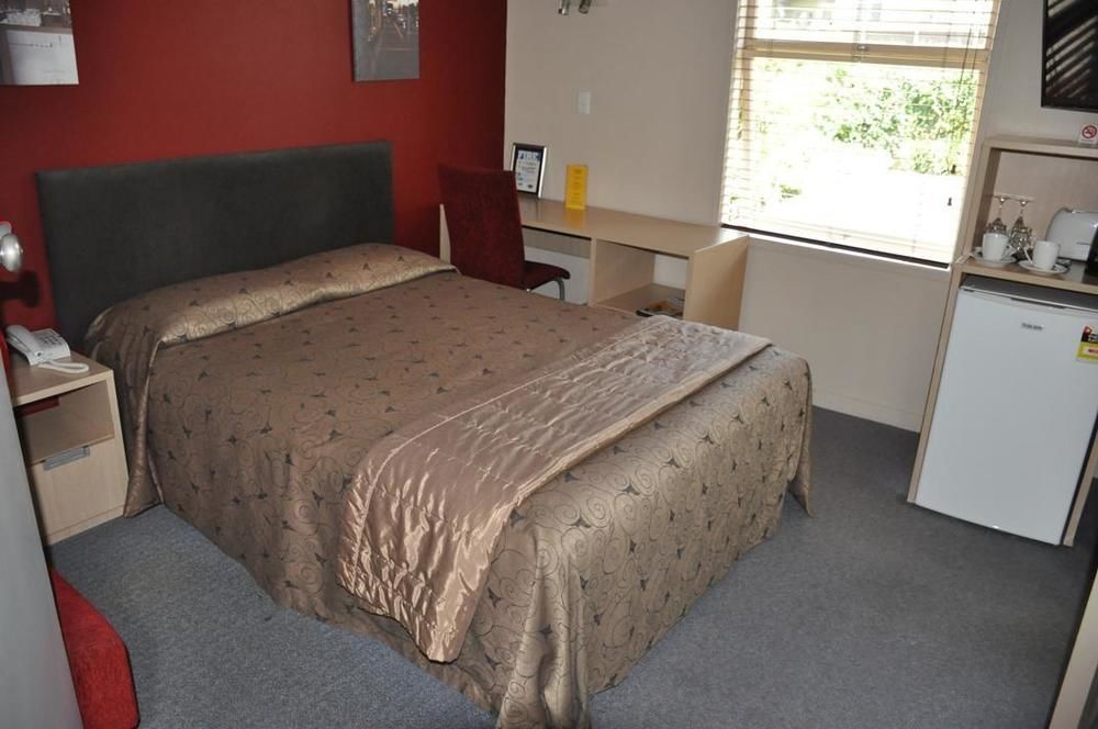 Motel Parnell Pines 3*
