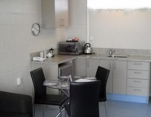 Motel Mount Eden 2*