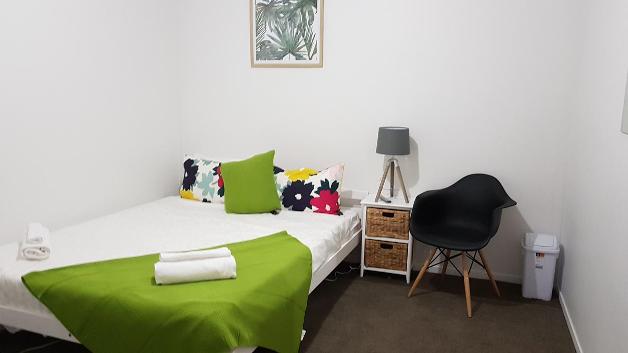 Hostel Forbes Grove Accommodation Auckland