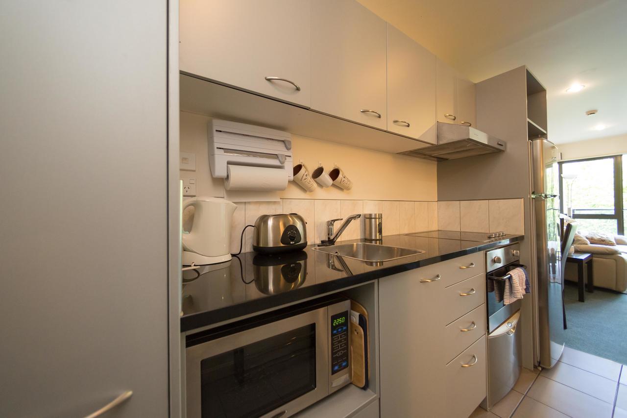 Apartment Dynasty Gardens 2 Bedroom Apartment- Free Parking!