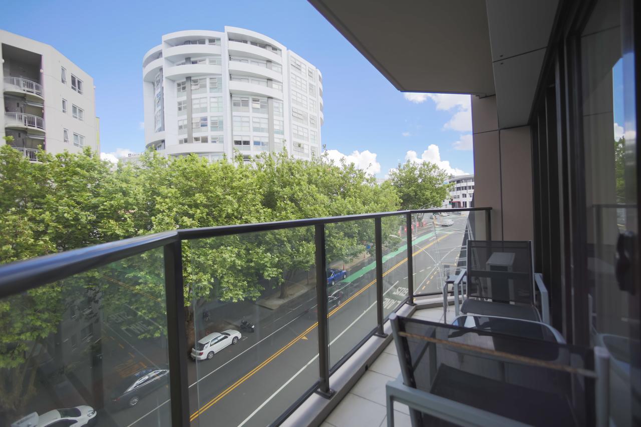 Dynasty Gardens 2 Bedroom Apartment- Free Parking! Auckland