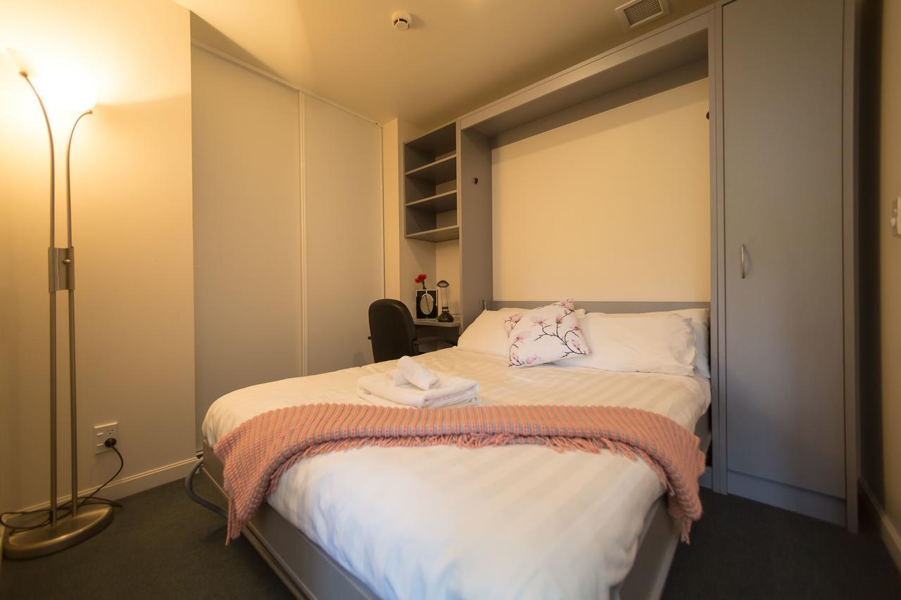Dynasty Gardens 2 Bedroom Apartment- Free Parking! Apartment *