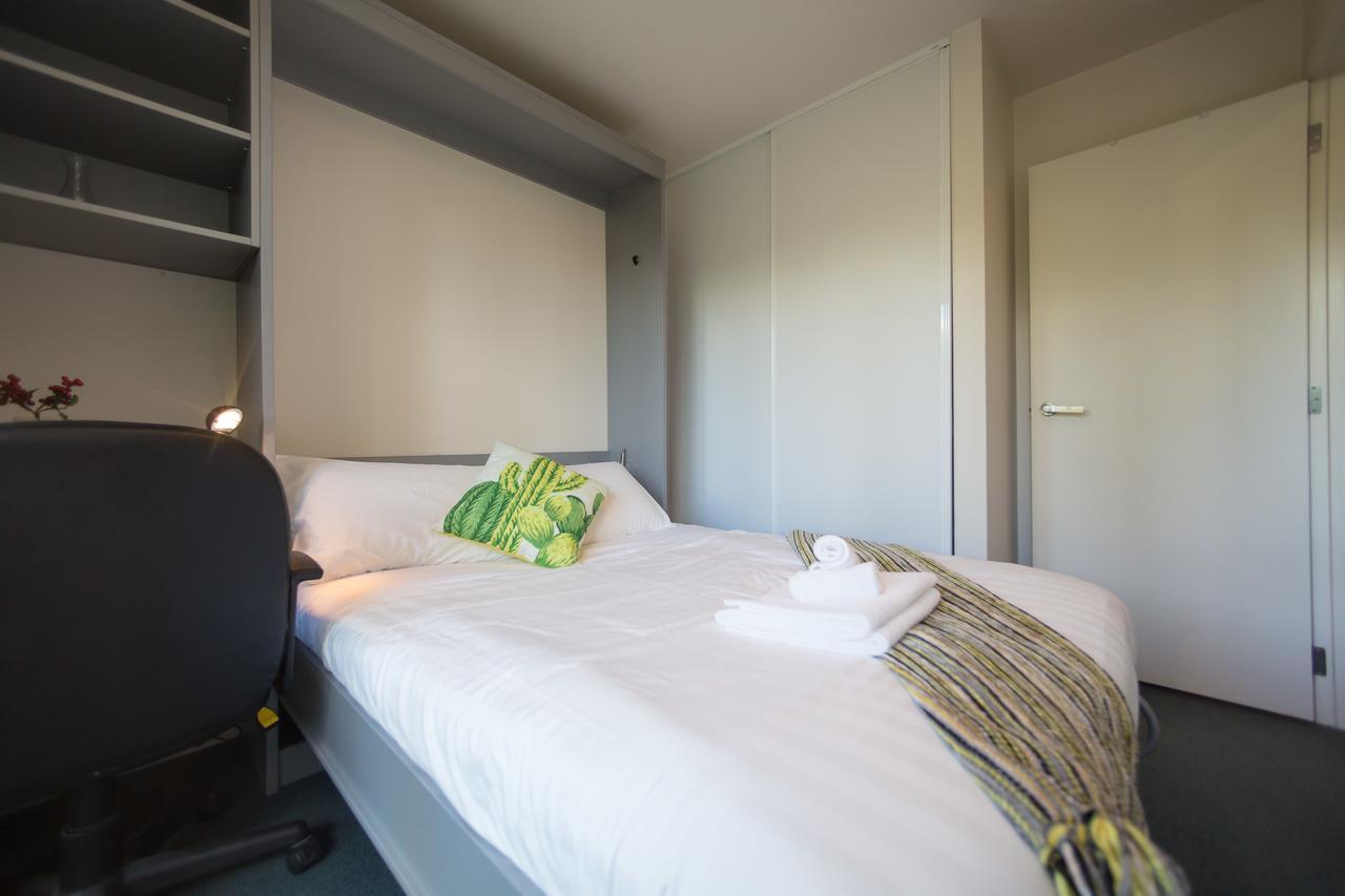 Apartment Dynasty Gardens 2 Bedroom Apartment- Free Parking!