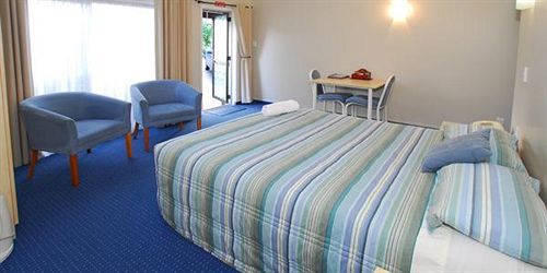 Takapuna Motor 4* Auckland