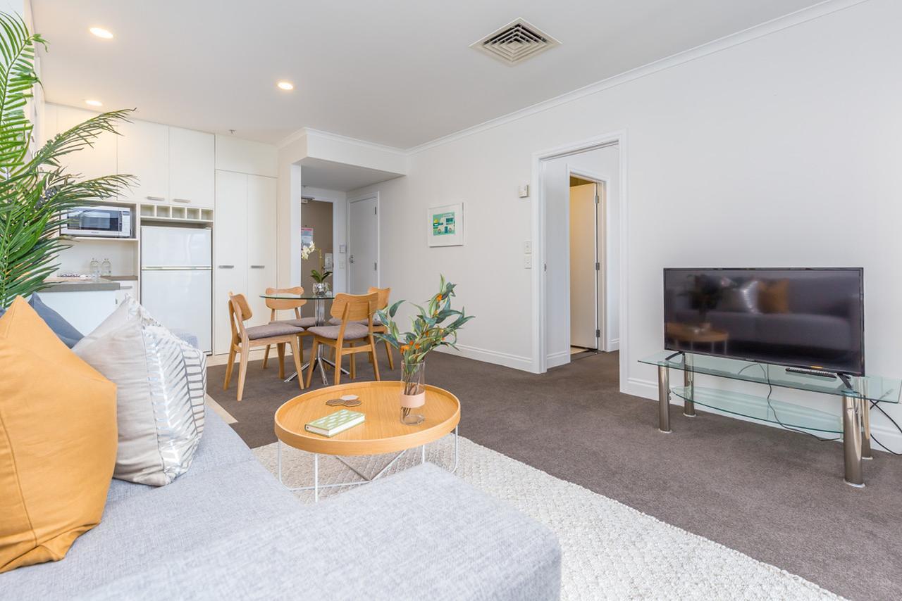 Gorgeous Apartment! Views, Pool And Gym. Apartment Auckland