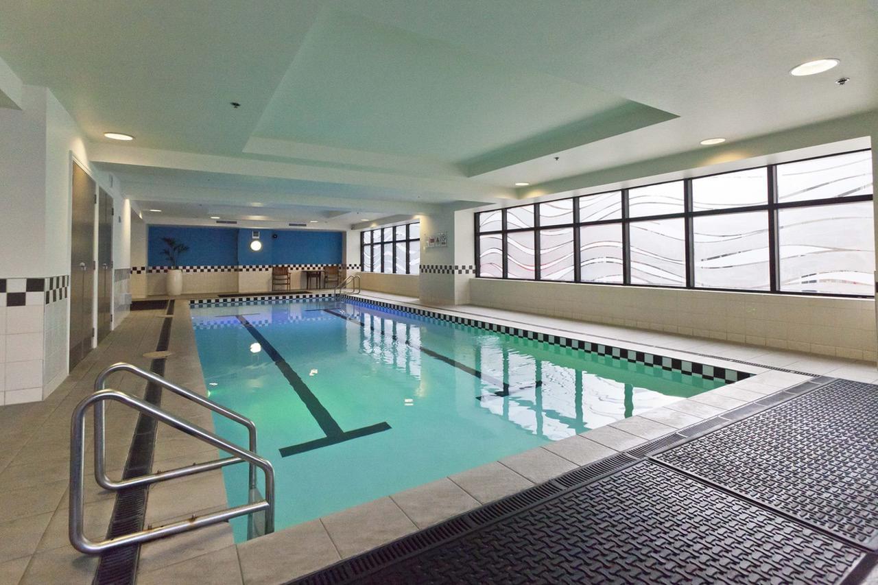 Apartment Gorgeous Apartment! Views, Pool And Gym. Auckland