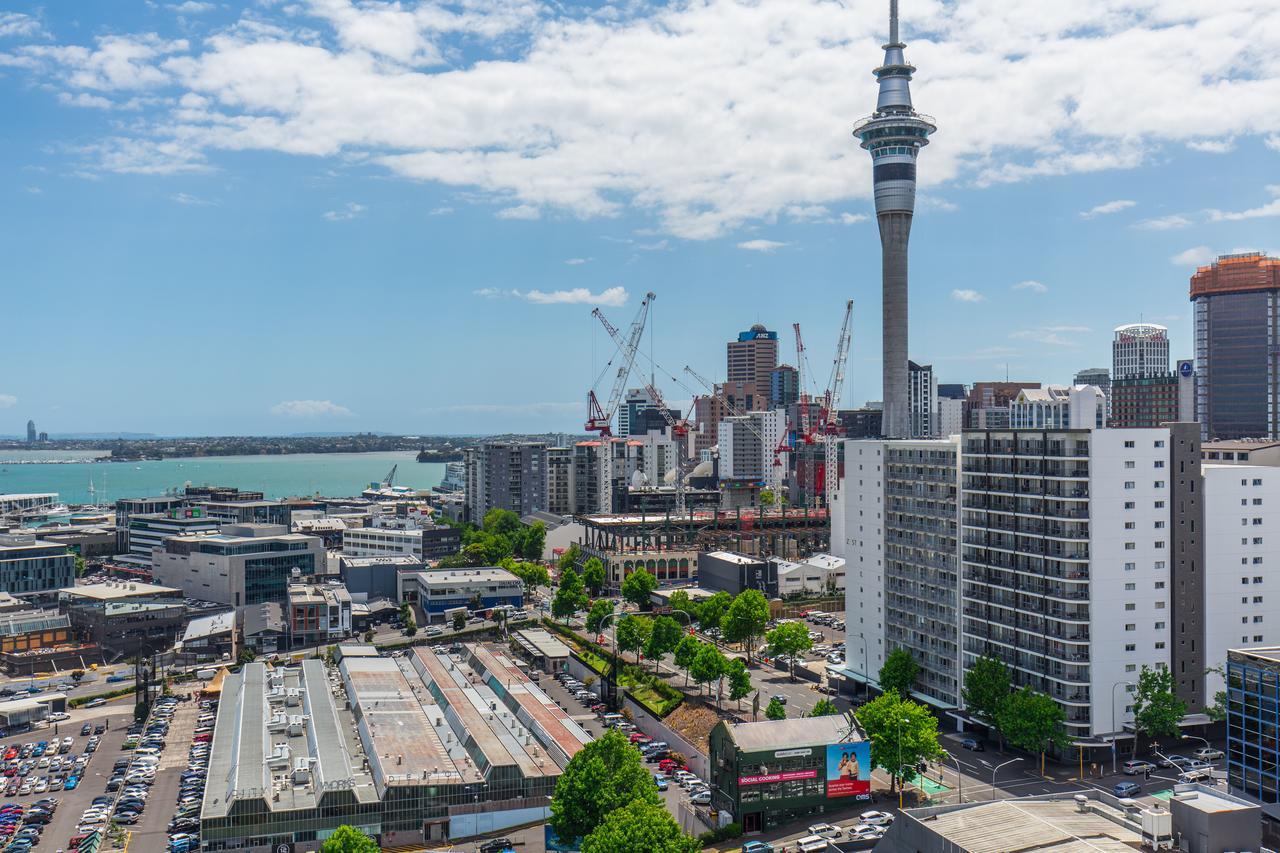 Penthouse With Access To Exclusive Rooftop Terrace Apartment