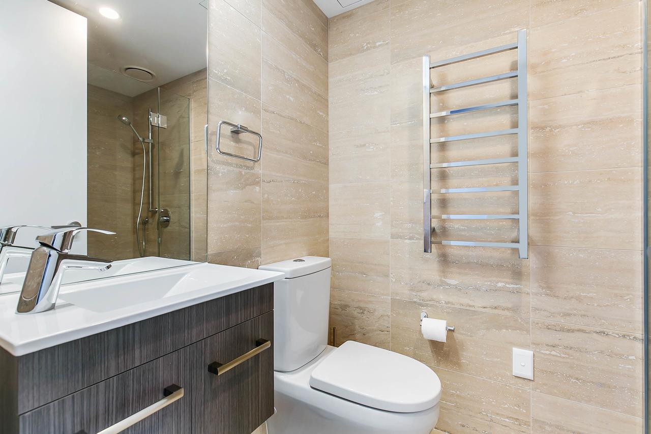 Penthouse With Access To Exclusive Rooftop Terrace Apartment