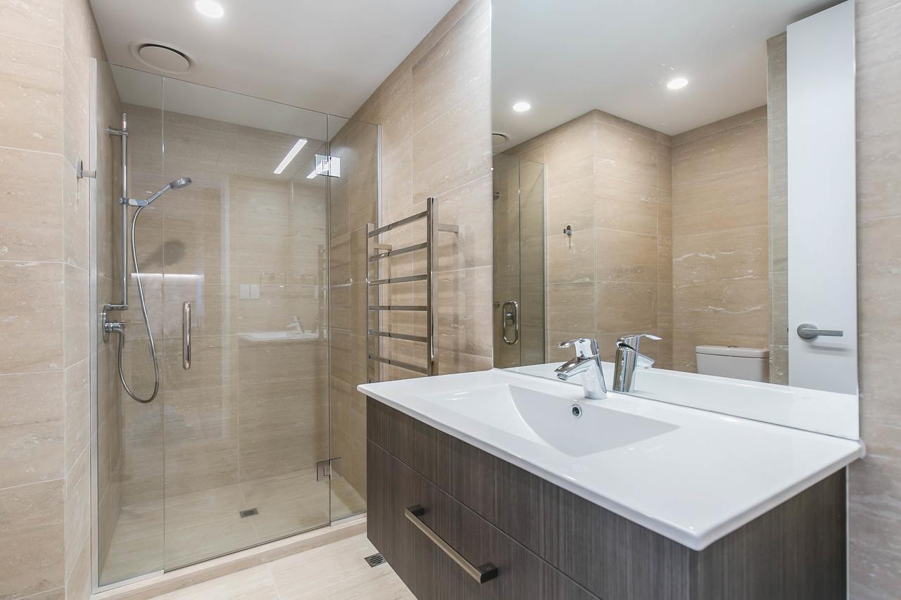 Penthouse With Access To Exclusive Rooftop Terrace Apartment Auckland