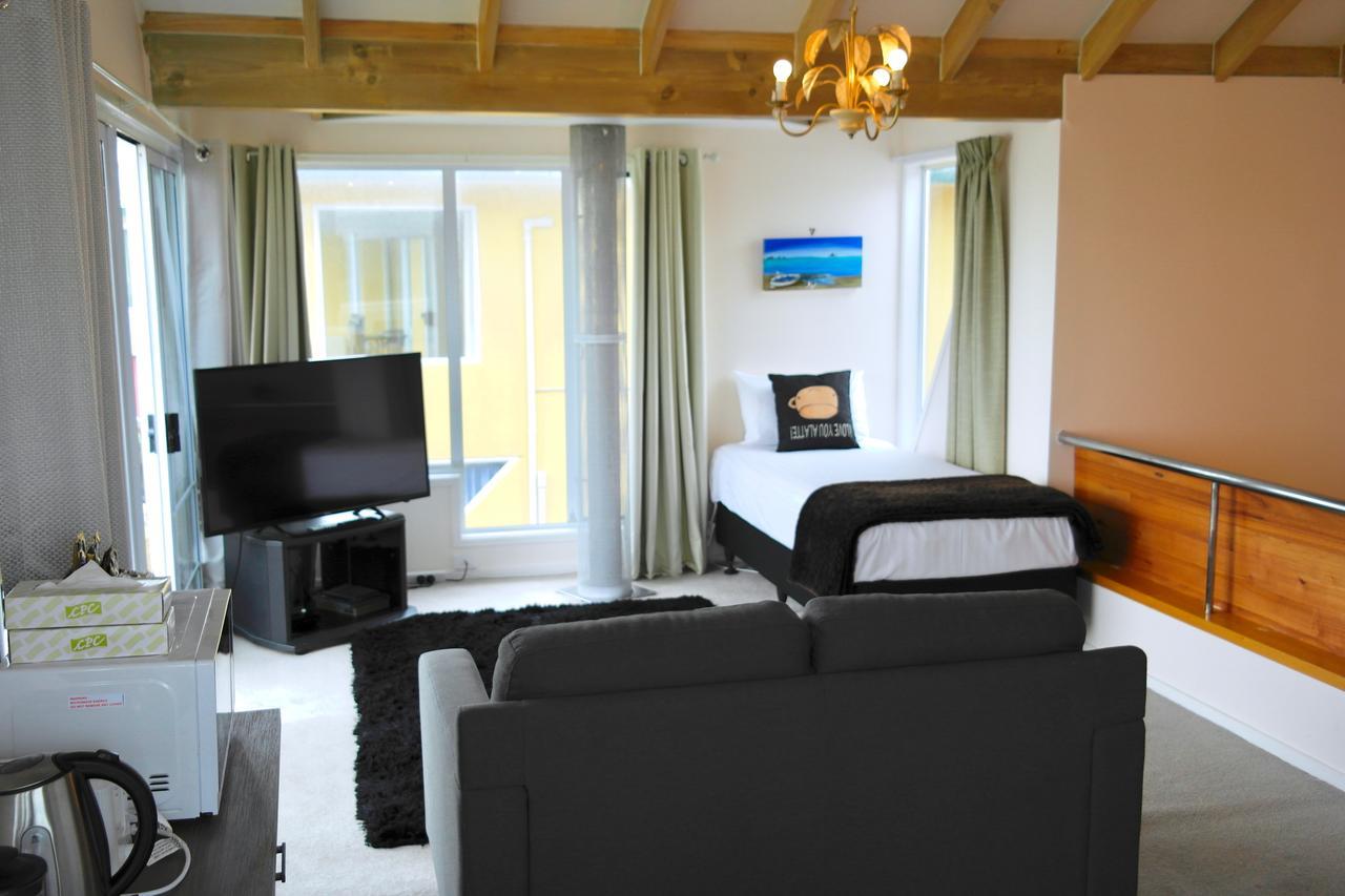 Motel Bucklands Waterfront Auckland