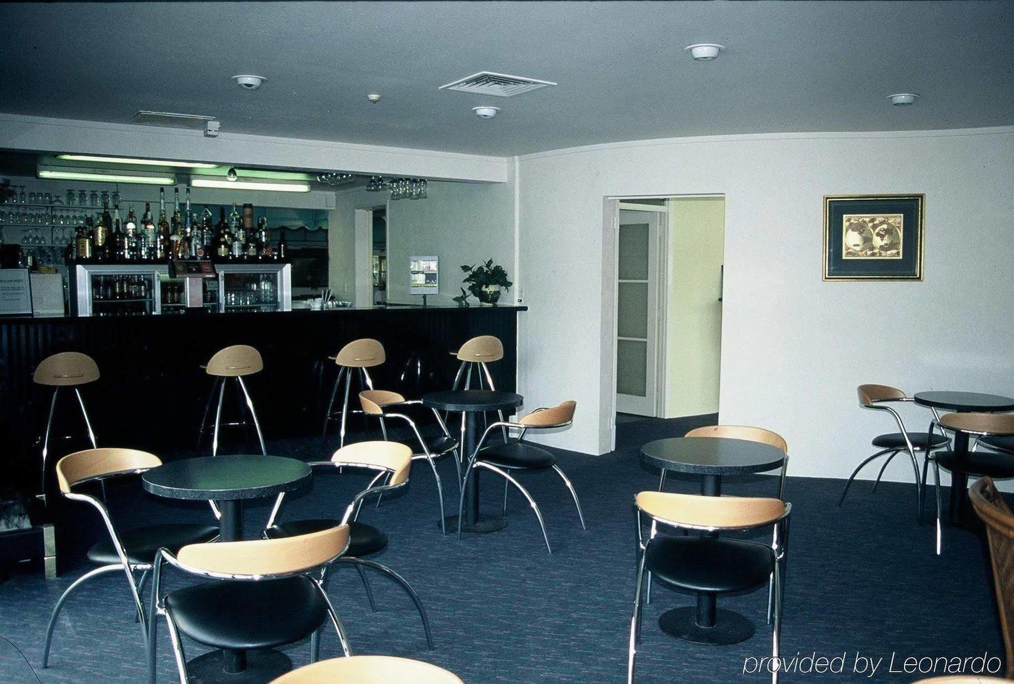 Manukau & Conference Centre 3*