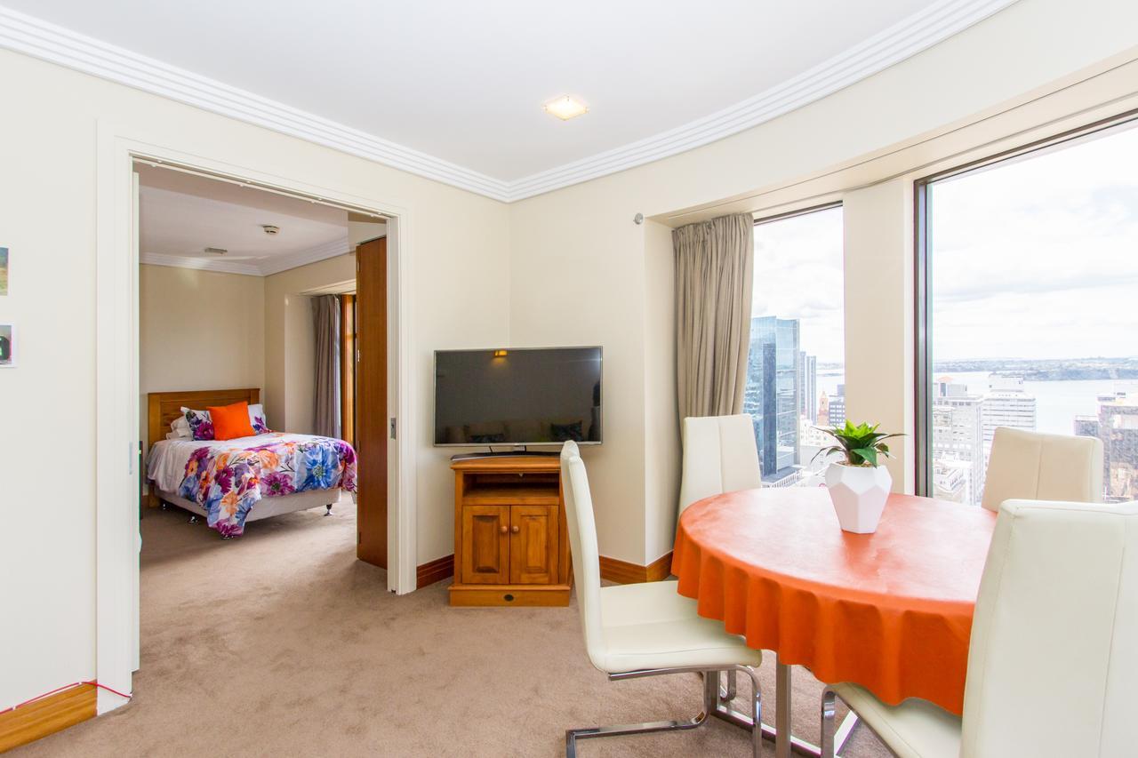 Metropolis Luxury Apartment