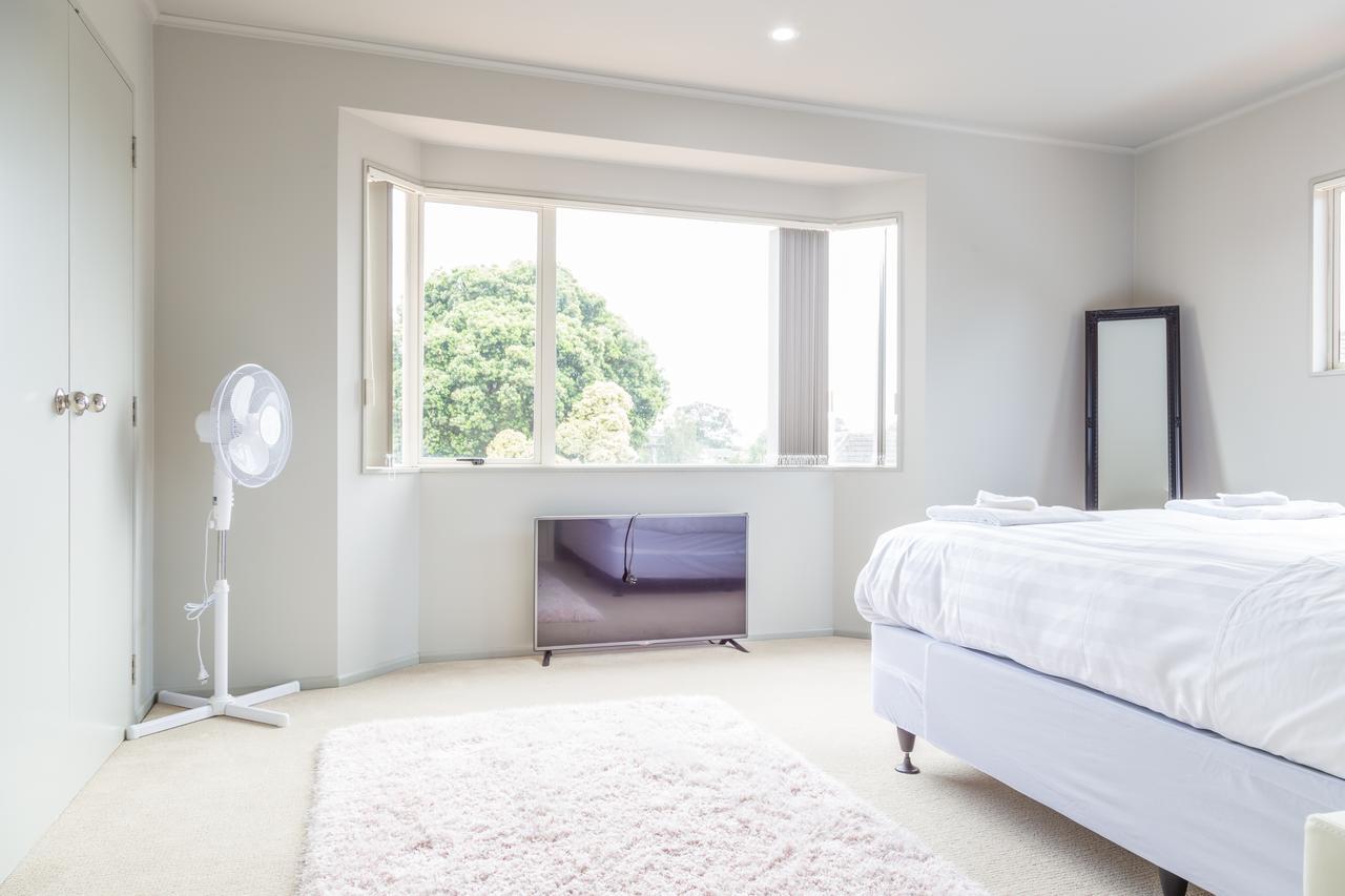 Three Kings Private Guest house Auckland