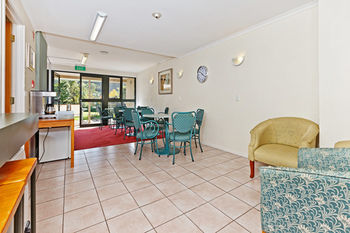 Albany Oak 4* Auckland