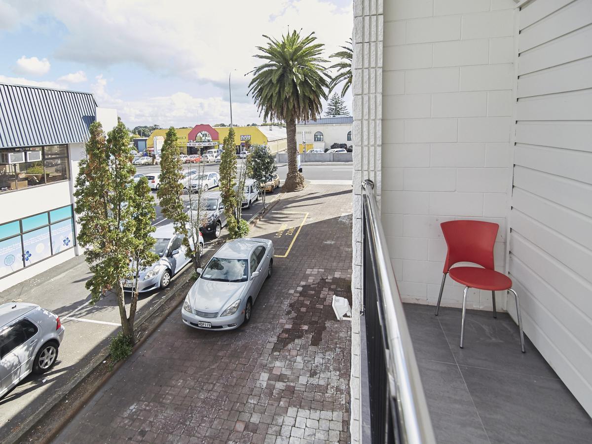 Three Palms Lodge Auckland