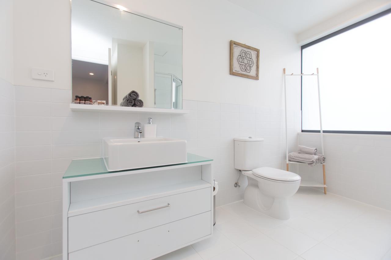 Apartment Perfect Location With Harbour Views Auckland