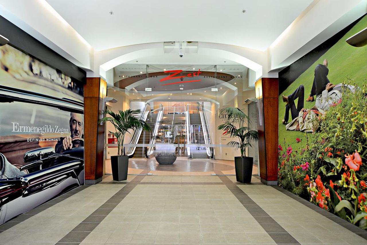 Centre W/ Pool And Gym * Auckland