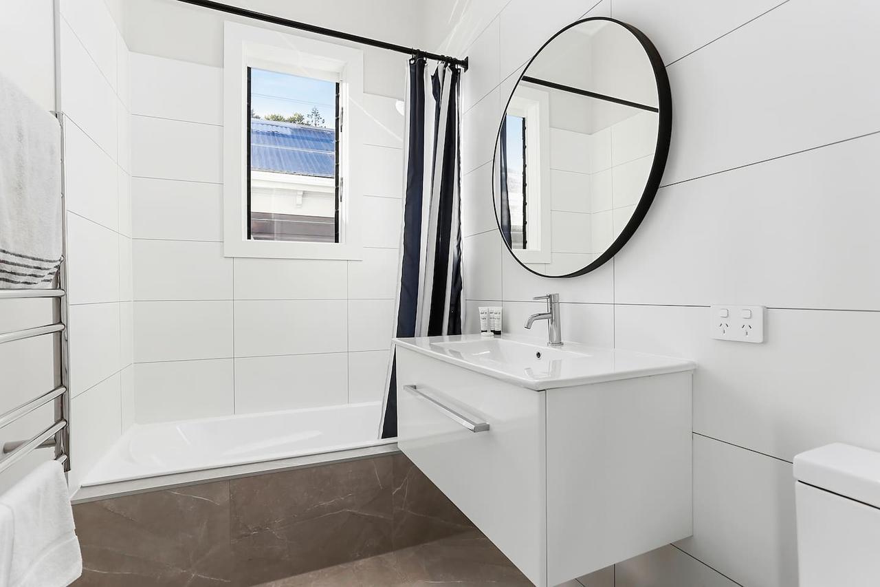 Apartamento Park W/ Views & Deck Auckland